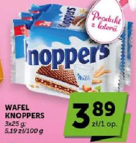 Wafel z nadzieniem orzechowo-mlecznym